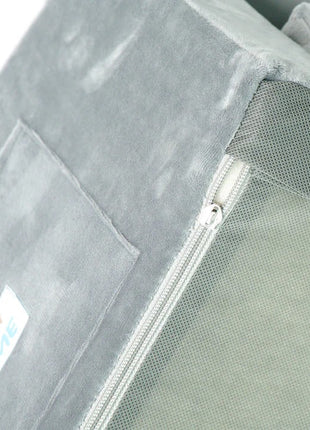 Dječija sofa krevet BONO, pliš, mekana, pena - 2 u 1 za sjedenje i spavanje, siva