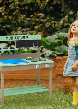 Dječija drvena kuhinja