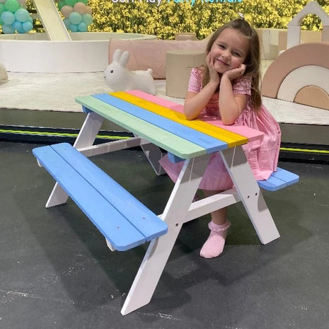 Baštenska garnitura, Dječiji piknik sto sa klupama
