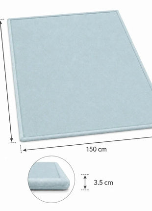 Dečiji tepih sa memorijskim efektom KINDER HOME LOLA, 150x200 cm, debljina 3,5 cm, baršunasto mekan vodootporni gornji sloj, memori pena, protivklizna podloga, plava