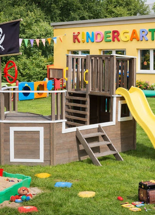 Dečija drvena penjalica Piratski brod sa toboganom i peskarnikom KINDER HOME – Za dvorište i baštu, 310×320×180 cm