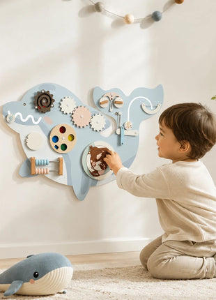 Dječija drvena aktivna tabla GINGER HOME, delfin za zid, Montessori busy board, 59,6 × 39,5 cm