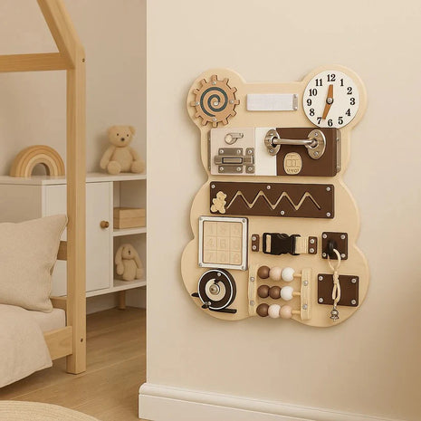 Montesori drvena tabla za motoriku – Medvjed