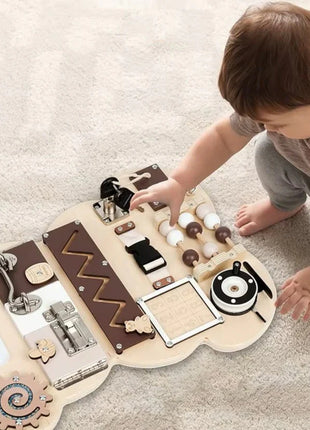 Montesori drvena tabla za motoriku – Medvjed